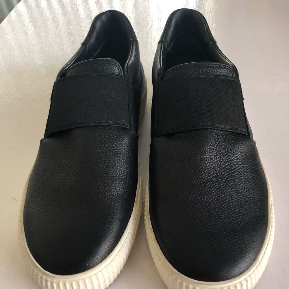 VINCE Women’s Black Leather Sneakers Size 7M